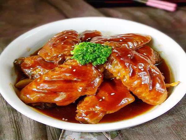 做家常菜時(shí)，“耗油”這3種菜不能亂發(fā)，不提鮮反而味道怪異