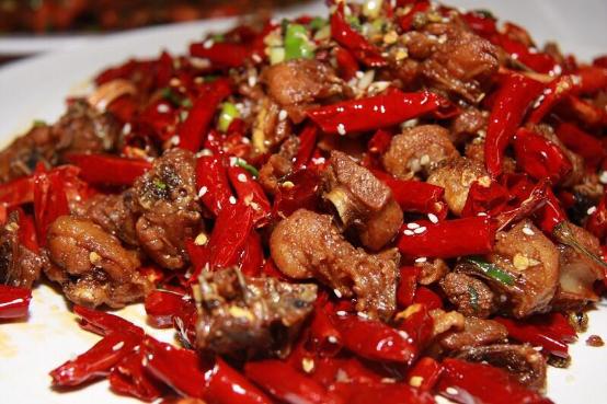 做家常菜時(shí)，“耗油”這3種菜不能亂發(fā)，不提鮮反而味道怪異