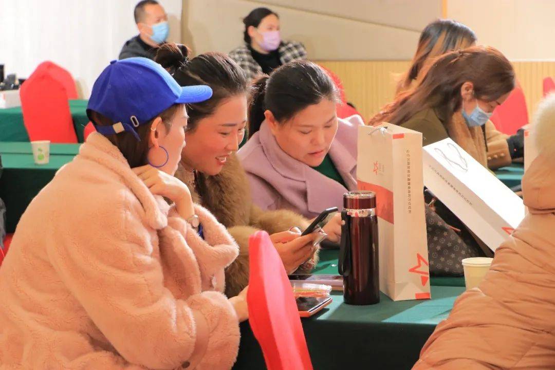 感謝星播，帶來(lái)了抖音電商新方法，為臨沂人長(zhǎng)期免費(fèi)教培